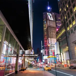 Hilton Garden Times Square Hotel New York